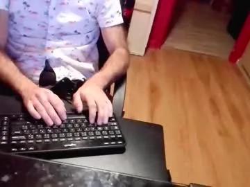 nicecck24 — Any girl wanna help me cum?,I need to drain those balls [200 tokens remaining]