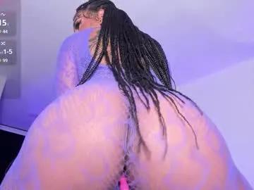 nicollealexandra2's avatar