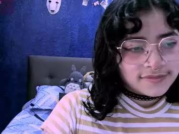 ninayellow on Chaturbate 