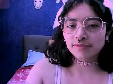 ninayellow on Chaturbate 