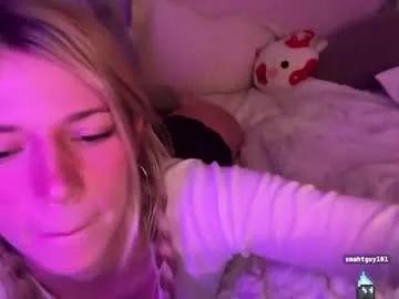 oliviahansleyy on Chaturbate