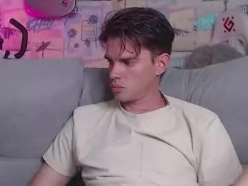 oxmikexo on Chaturbate