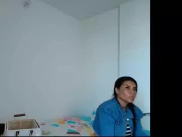 perla_milf4u on Chaturbate