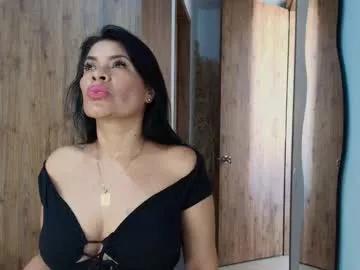 perla_milf4u on Chaturbate