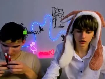 rico_steel — GOAL: cumshow in public [7691 tokens remaining] Welcome to my room! #feet #pvt #18 #ticket #muscles