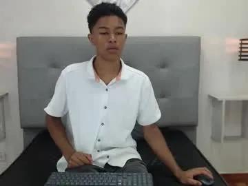 rocco_grey — show cum #latino #18 #c2c #cum [555 tokens remaining]