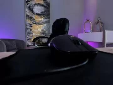 Freechat roseferrera on Chaturbate