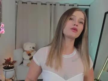 roxie_gates — GOAL: Show Boobs [217 tokens remaining] Make Me Wet  Lovense Toy ON!! #latina #anal #bigass #cum #squirt