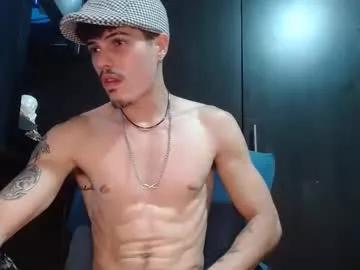 sammytop22 — GOAL: Cum for you [1434 tokens remaining] Welcome to my room! I'm new and I want to have fun with you! #twink  #naked  #muscle #latin #master