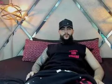 santiagohincapiie model from cb