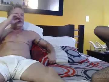 saraandjuanxxx on Chaturbate