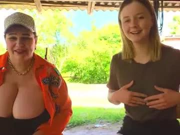 sassy_seasons on Chaturbate 
