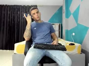 simonkeler on Chaturbate