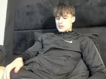 Freechat skinnyguywithbigd on Chaturbate