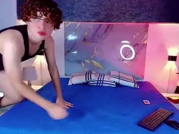 skyee_angel — GOAL: hi sexy boy  [11 tokens remaining] Welcome to my room! #femboy #18 #bigass #twink #young