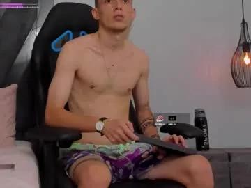 Freechat smitgrey on Chaturbate