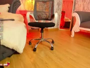 Freechat spicyamelia on Chaturbate