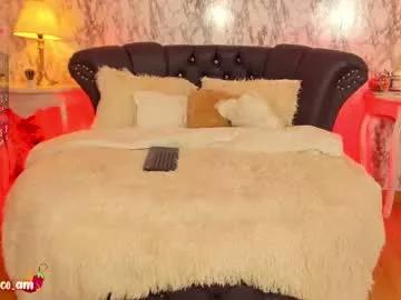 Freechat spicyamelia on Chaturbate