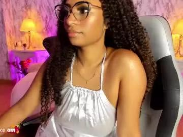 Freechat spicyamelia on Chaturbate