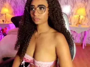 Freechat spicyamelia on Chaturbate