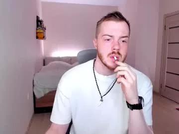 toohornyserj on Chaturbate