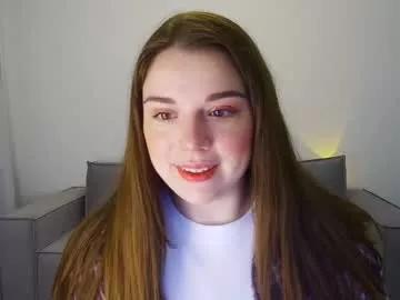 tutti_frutti_ on Chaturbate 