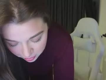 tutti_frutti_ on Chaturbate 