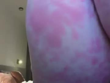 tutti_frutti_ on Chaturbate 