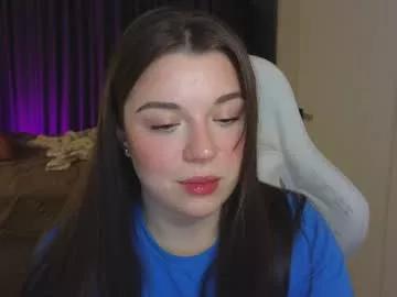 tutti_frutti_ on Chaturbate 