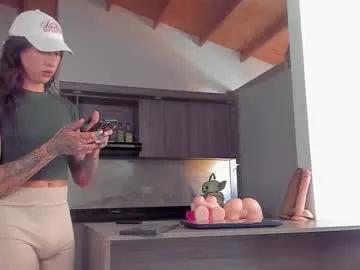 valeriabunny — Current Goal: Cum hard with me!  at 2333 tokens -- #smoke #anal #bigdick #cum #twerk