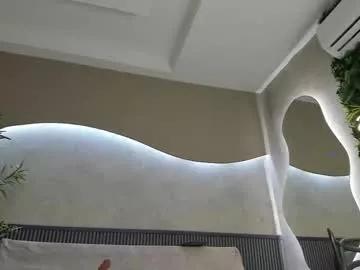 willow_hendrix on Chaturbate 