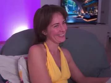 Freechat witch_in_silk on Chaturbate