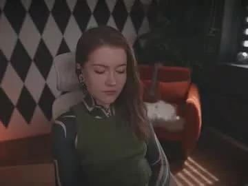 ynnenbrynn on Chaturbate 