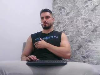 aaron_kwok on Flirt4Free 