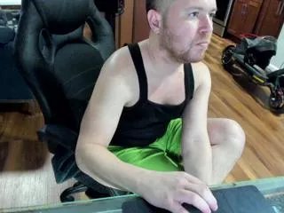 aaron_skye on Flirt4Free 