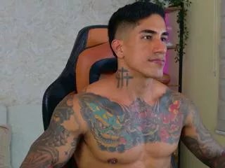 adan_reilly on Flirt4Free 