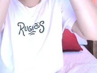 adriana_niiels on Flirt4Free