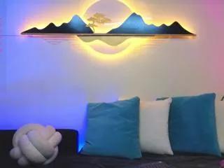 al_fox_miko_fortuni on Flirt4Free