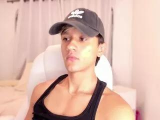 andres_dreamer on Flirt4Free 