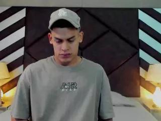 angelo_rogers on Flirt4Free 