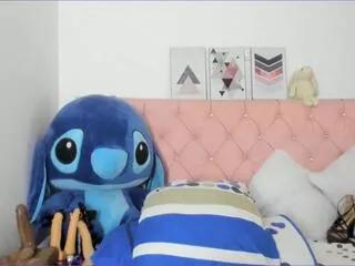 angie_canndy on Flirt4Free 