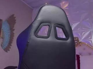ashton_hils on Flirt4Free 