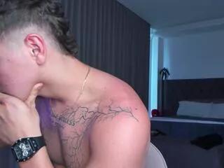 ashton_hils on Flirt4Free 