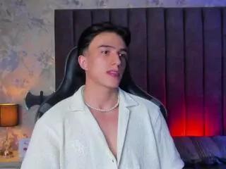 aslan_fox on Flirt4Free 