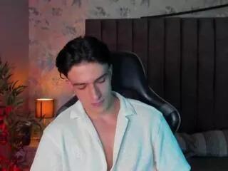 aslan_fox on Flirt4Free 