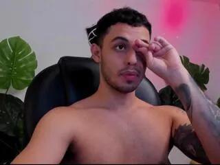austin_col — Freechat on Flirt4Free
