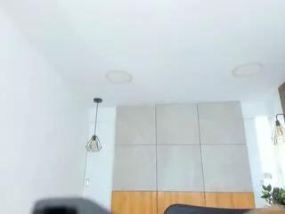 azura_wave on Flirt4Free 