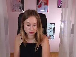 brooke_evaans on Flirt4Free 