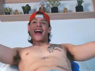 charlie_tomsom on Flirt4Free 