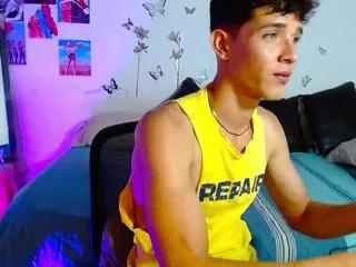cristofer_hanks on Flirt4Free 